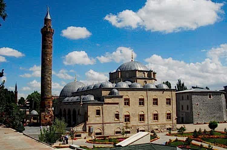 EVLİYA CAMİ / KARS